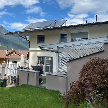 Ferien Haus - Ferienwohnung Lorena Neustift im Stubaital Exterior foto